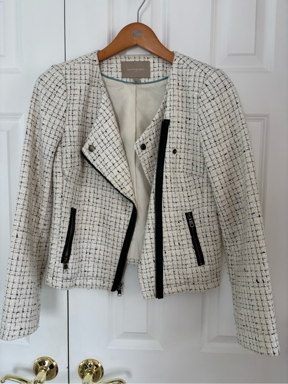 Banana Republic Cream Tweed Zip-Front Jacket with Black Trim